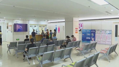 高溫期間暖心涼策 社區(qū)衛(wèi)生服務(wù)中心提前開(kāi)診，健康咨詢(xún)服務(wù)惠及新城居民